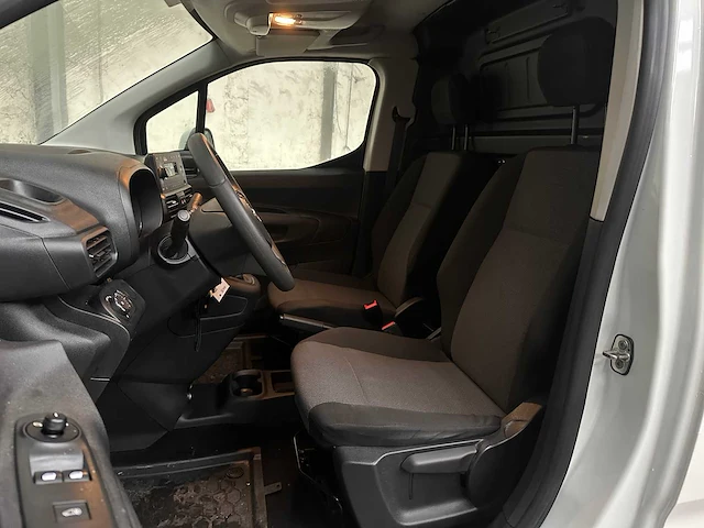 Opel combo 1.5d l2h1 edition 102pk 2019 (origineel-nl), vbz-60-d - afbeelding 18 van  30