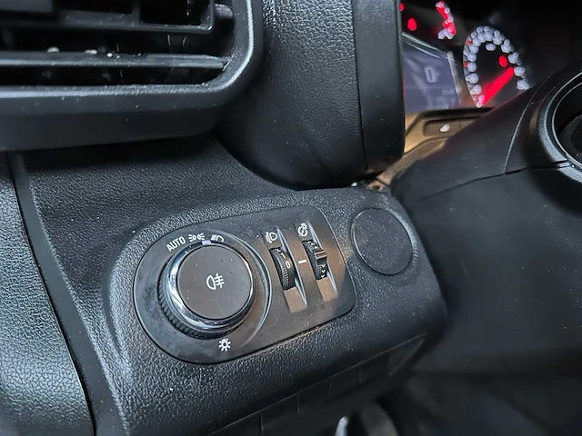 Opel combo 1.5d l2h1 edition 102pk 2019 (origineel-nl), vbz-60-d - afbeelding 19 van  30