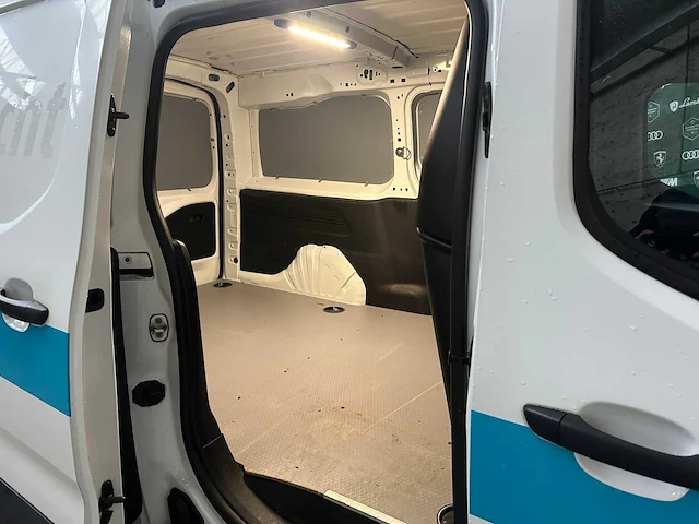 Opel combo 1.5d l2h1 edition 102pk 2019 (origineel-nl), vbz-60-d - afbeelding 28 van  30