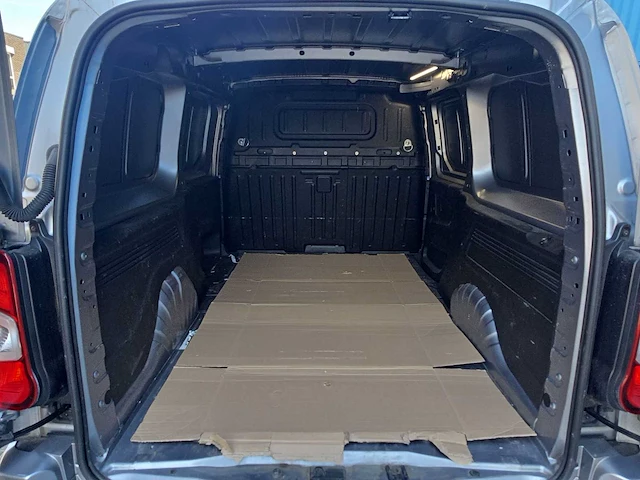 Opel combo 1.5d l2h1 innovation - van - automaat | vft-90-f - afbeelding 16 van  27