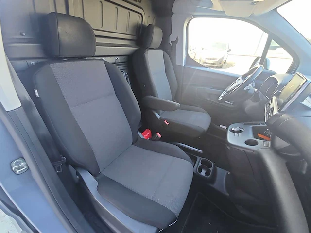 Opel combo 1.5d l2h1 innovation - van - automaat | vft-90-f - afbeelding 20 van  27