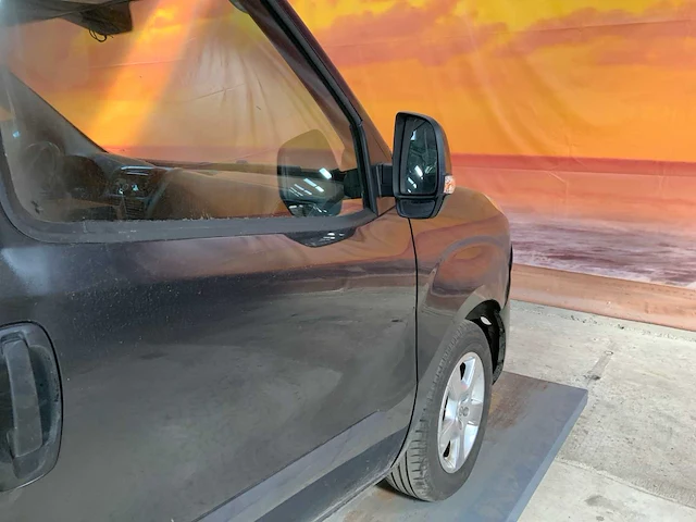 Opel combo 2017 diesel - afbeelding 4 van  25