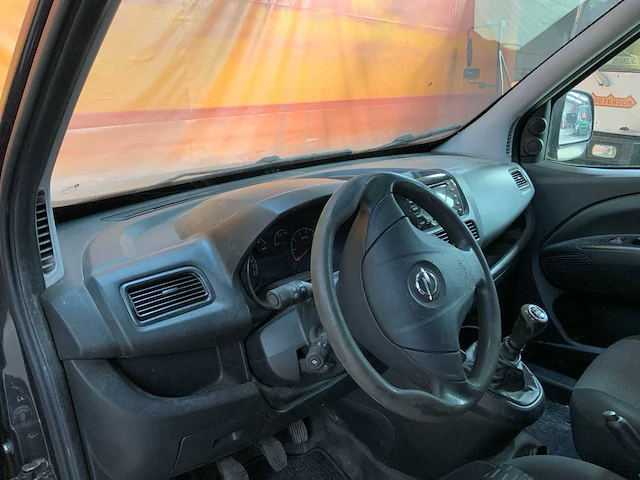 Opel combo 2017 diesel - afbeelding 10 van  25