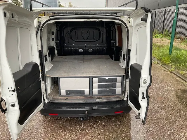Opel combo bedrijfswagen - afbeelding 14 van  23