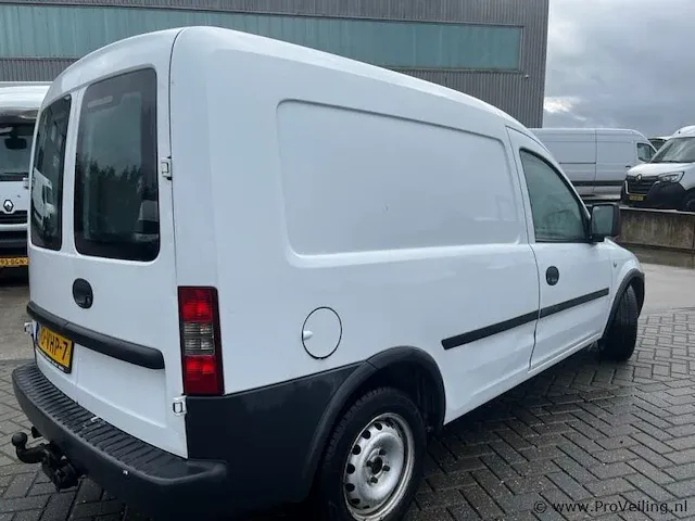 Opel combo c van - 70-vhp-7 - afbeelding 8 van  13