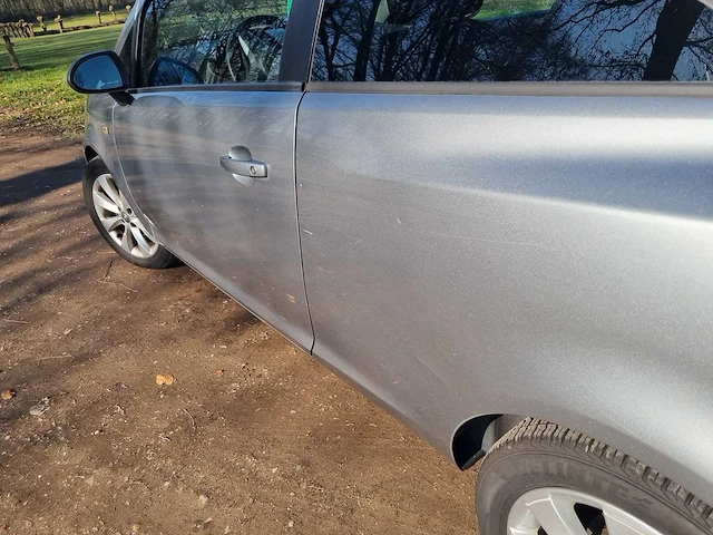 Opel corsa - 2012 - lpg/benzine - energielabel a - afbeelding 32 van  73