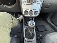 Opel corsa 1 2i essentia,2014 - afbeelding 4 van  28