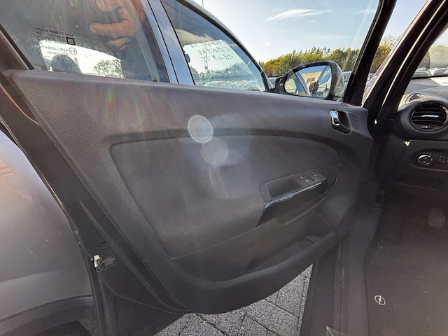 Opel corsa 1 2i essentia,2014 - afbeelding 26 van  28