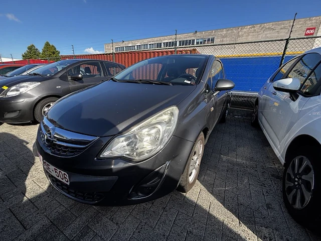 Opel corsa 1 3 cdti ecoflex enjoy start stop dpf,2011 - afbeelding 1 van  26