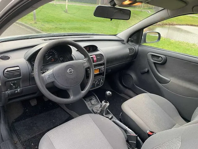 Opel corsa 1.0 12v essentia, 88-np-zp - afbeelding 15 van  15