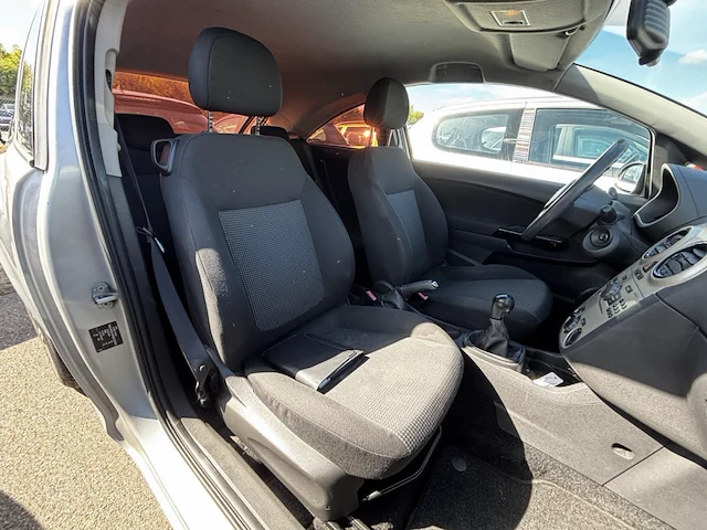 Opel corsa 1.0i essentia 60, 2010 - afbeelding 13 van  32