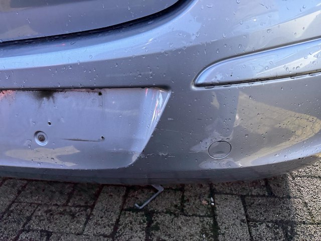 Opel corsa 1.0i essentia,2010 - afbeelding 18 van  26