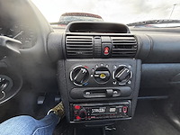Opel corsa 1.0i xep 12v enjoy,2003 - afbeelding 4 van  24