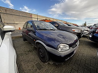 Opel corsa 1.0i xep 12v enjoy,2003 - afbeelding 18 van  24