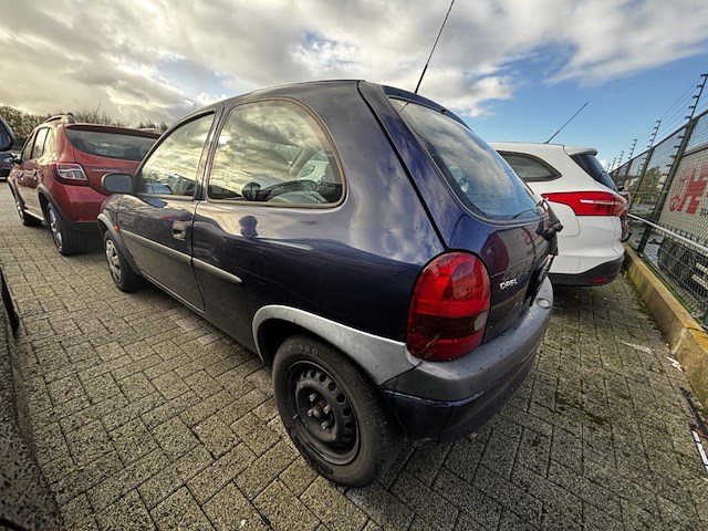Opel corsa 1.0i xep 12v enjoy,2003 - afbeelding 21 van  24