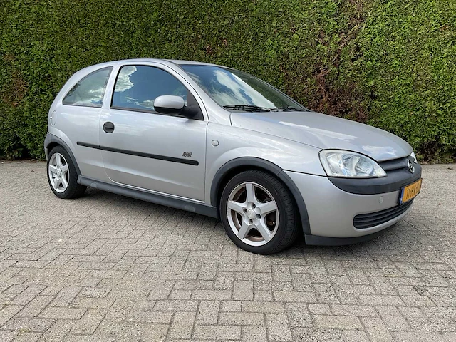 Opel corsa 11-hk-bj - afbeelding 1 van  37
