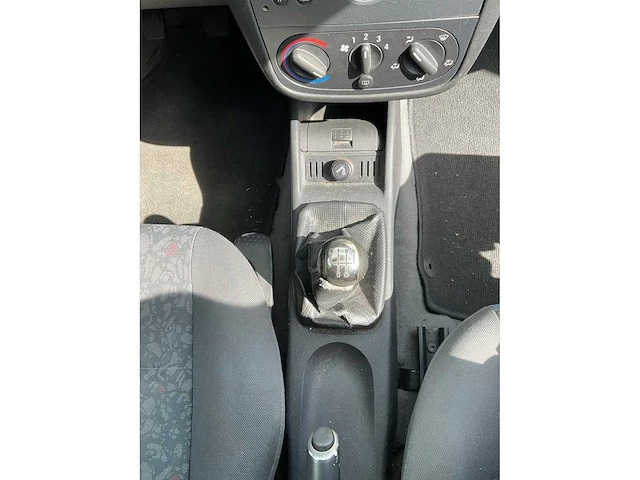 Opel corsa 11-hk-bj - afbeelding 15 van  37