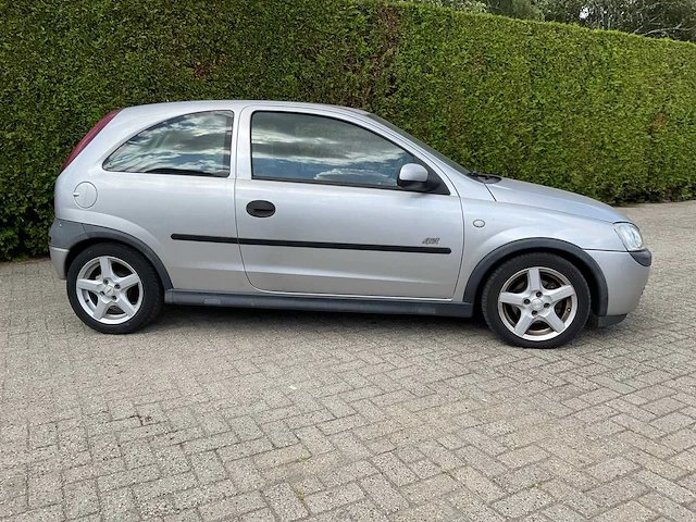 Opel corsa 11-hk-bj - afbeelding 12 van  37