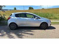 Opel corsa 1.2-16v 111 edition 2010 | 84-kvr-7 i - afbeelding 4 van  16