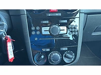 Opel corsa 1.2-16v 111 edition 2010 | 84-kvr-7 i - afbeelding 9 van  16
