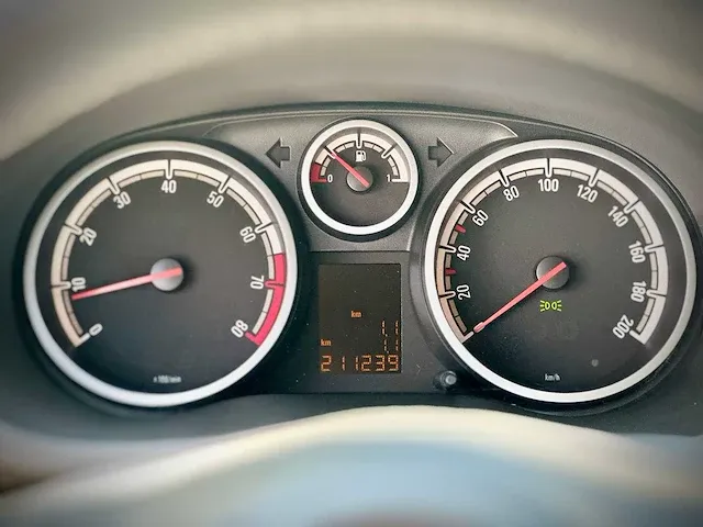 Opel corsa 1.2 16v '111' edition, 73-lkx-5 - afbeelding 8 van  16