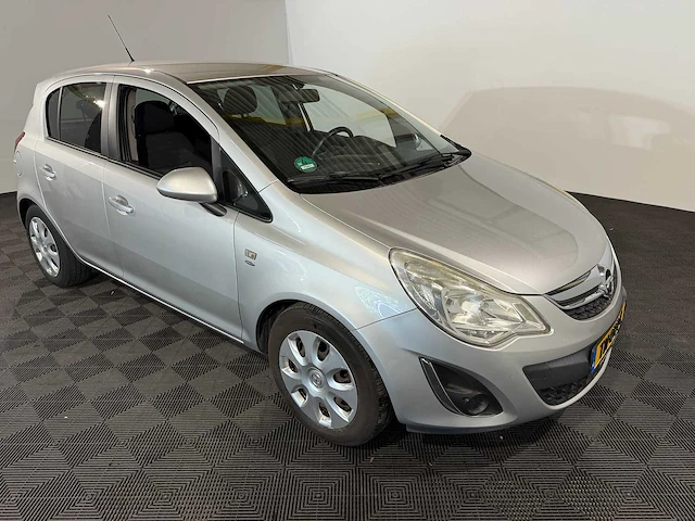 Opel corsa 1.2-16v 111 edition, tn-081-l - afbeelding 13 van  16