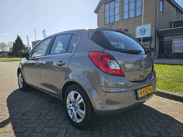 Opel corsa 1.2 16v berlin, 4-krz-16 - afbeelding 10 van  15