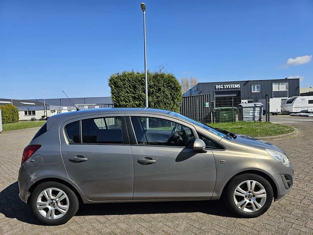 Opel corsa 1.2 16v berlin, 4-krz-16 - afbeelding 12 van  15