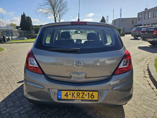 Opel corsa 1.2 16v berlin, 4-krz-16 - afbeelding 14 van  15