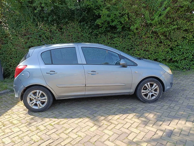 Opel corsa 1.2-16v business , 95-xj-sp - afbeelding 3 van  15