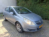 Opel corsa 1.2-16v business , 95-xj-sp - afbeelding 8 van  15