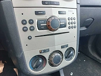 Opel corsa 1.2-16v business , 95-xj-sp - afbeelding 15 van  15