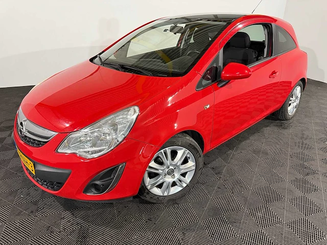 Opel corsa 1.2-16v color ed, 99-rnh-3 - afbeelding 1 van  14