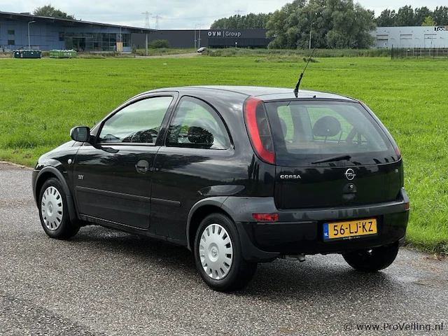 Opel corsa 1.2-16v comfort | 56ljkz | bj 2003 - afbeelding 3 van  8