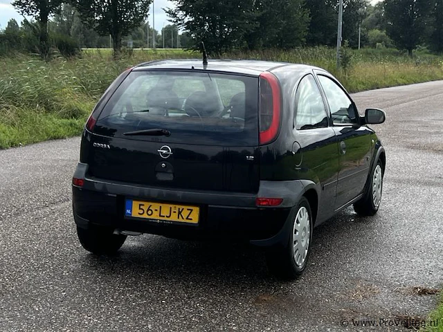 Opel corsa 1.2-16v comfort | 56ljkz | bj 2003 - afbeelding 4 van  8