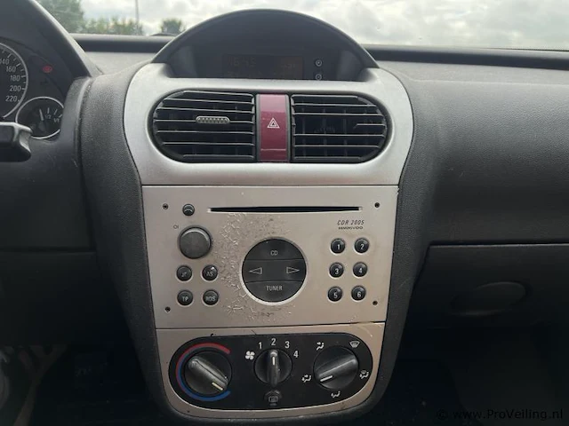 Opel corsa 1.2-16v comfort | 56ljkz | bj 2003 - afbeelding 7 van  8