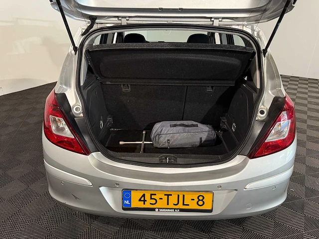 Opel corsa 1.2-16v cosmo, 45-tjl-8 - afbeelding 8 van  13