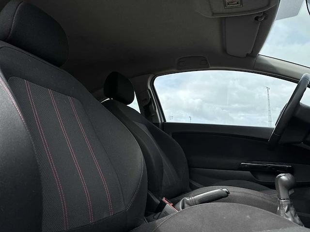 Opel corsa 1.2-16v edition 2009 | tg-115-z - afbeelding 8 van  18