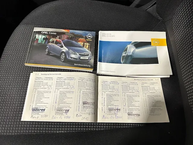 Opel corsa 1.2-16v edition j-086-hr - afbeelding 5 van  19