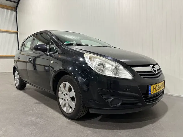 Opel corsa 1.2-16v edition j-086-hr - afbeelding 17 van  19