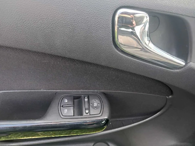 Opel corsa 1.2-16v enjoy , 4-xlj-56 - afbeelding 15 van  15