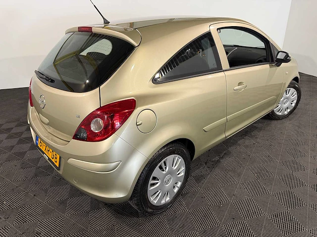Opel corsa 1.2-16v enjoy, 61-xr-db - afbeelding 8 van  12