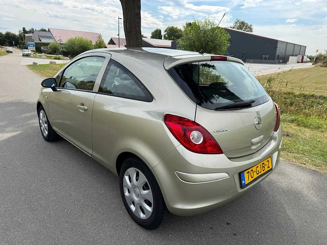 Opel corsa 1.2-16v enjoy airco 70-gjb-2 - afbeelding 4 van  13