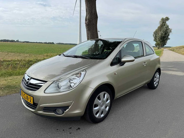 Opel corsa 1.2-16v enjoy airco 70-gjb-2 - afbeelding 1 van  13