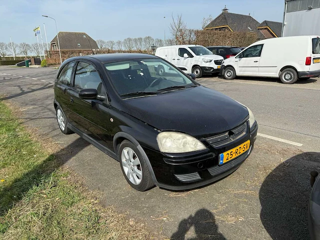 Opel corsa 1.2 16v silverline, 25-rz-sv - afbeelding 3 van  5