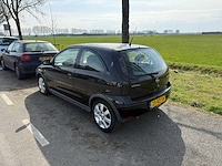 Opel corsa 1.2 16v silverline, 25-rz-sv - afbeelding 4 van  5