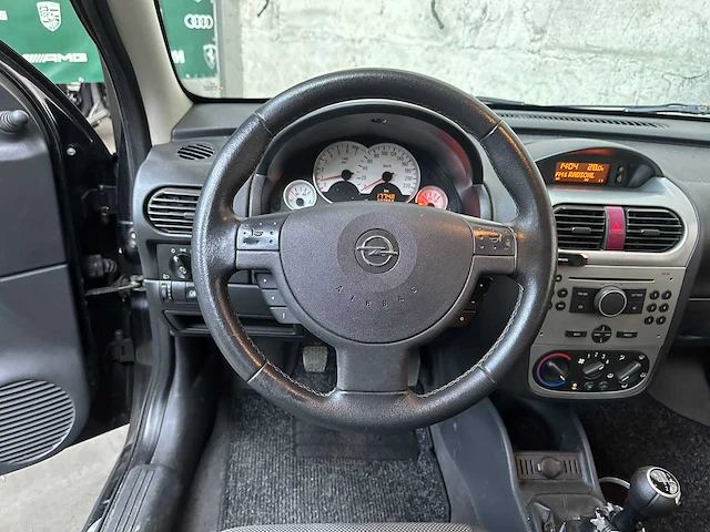 Opel corsa 1.2-16v silverline 80pk 2006, 95-sp-bz - afbeelding 10 van  36