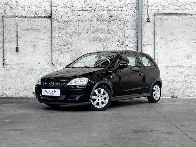 Opel corsa 1.2-16v silverline 80pk 2006, 95-sp-bz - afbeelding 1 van  36