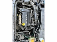 Opel corsa 1.2-16v silverline 80pk 2006, 95-sp-bz - afbeelding 29 van  36