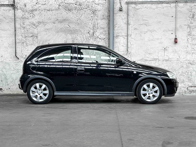 Opel corsa 1.2-16v silverline 80pk 2006, 95-sp-bz - afbeelding 34 van  36
